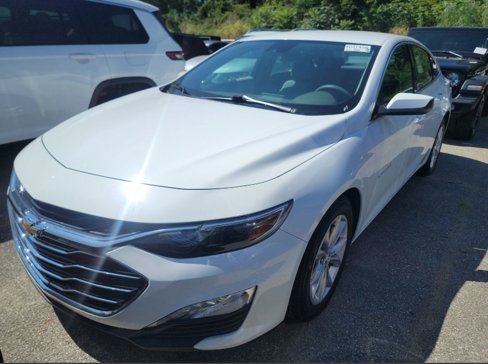 Used 2023 Chevrolet Malibu LT w/ Driver Confidence Package image 2