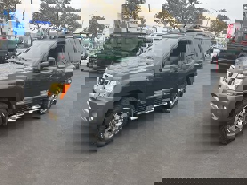 Used 2012 Nissan Xterra PRO-4X w/ Pro-4x Leather Pkg image 2
