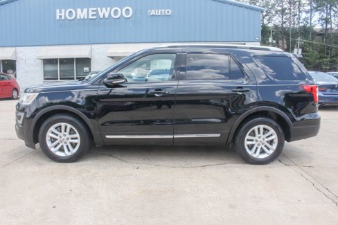 Used 2016 Ford Explorer XLT w/ Equipment Group 202A image 4