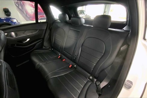 Used 2018 Mercedes-Benz GLC 300 4MATIC image 27