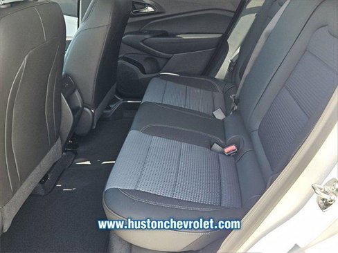 New 2025 Chevrolet Trax LT w/ Driver Confidence Package image 10