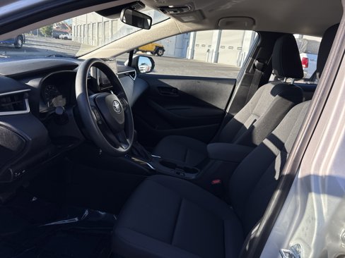 Used 2024 Toyota Corolla LE image 18