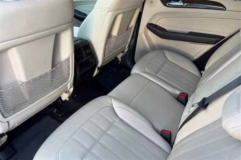 Used 2018 Mercedes-Benz GLE 350 4MATIC image 13
