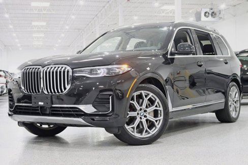 Used 2022 BMW X7 xDrive40i w/ Executive Package image 6
