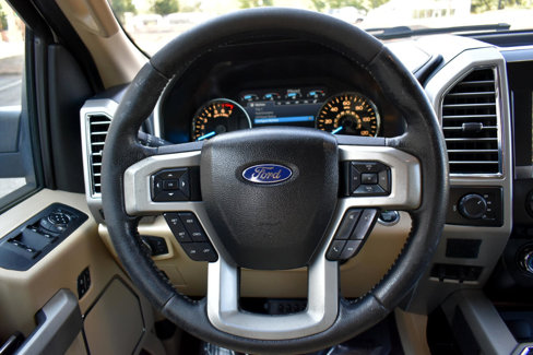 Used 2015 Ford F150 Lariat image 14