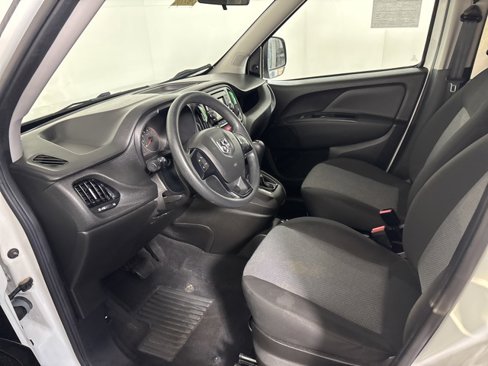 Used 2020 RAM ProMaster City Tradesman image 10