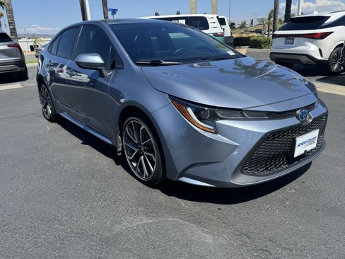 Used 2022 Toyota Corolla LE image 2