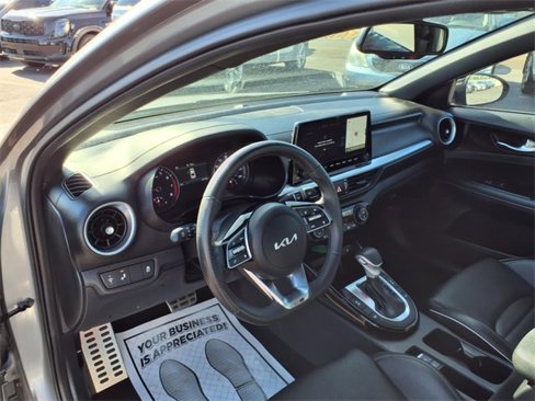 Used 2024 Kia Forte GT-Line w/ GT-Line Premium Package image 21