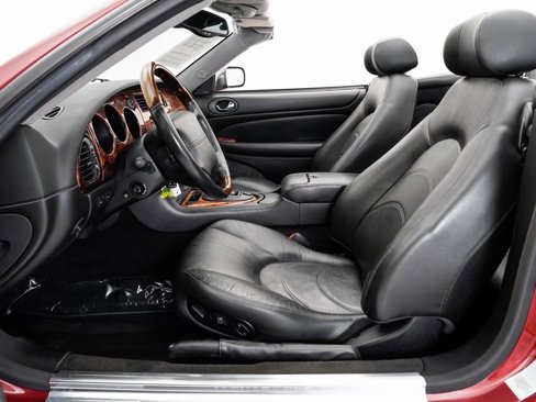 Used 2003 Jaguar XK8 Convertible image 6