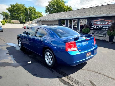 Used 2010 Dodge Charger SE image 3