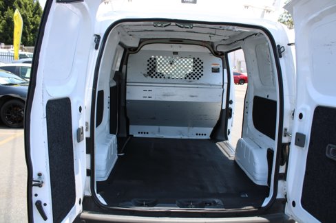 Used 2017 Nissan NV200 S w/ Cruise Control Package image 14