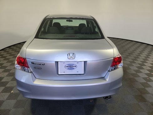 Used 2010 Honda Accord EX image 5