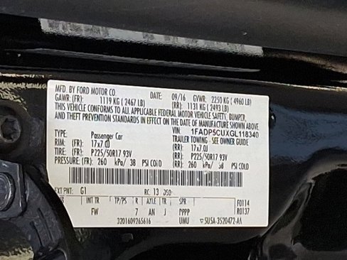 Used 2016 Ford C-MAX Energi SEL w/ Equipment Group 301A image 26