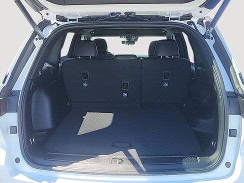 New 2025 Jeep Grand Cherokee Altitude image 36