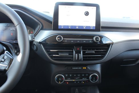 Used 2024 Ford Escape Active w/ Cold Weather Package image 10
