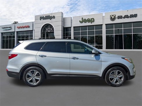 Used 2013 Hyundai Santa Fe GLS w/ Popular Equipment Pkg image 2
