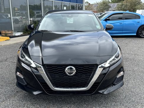 Used 2021 Nissan Altima 2.5 SR image 2