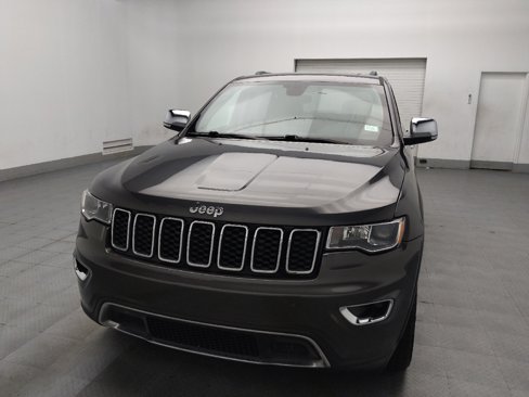 Used 2018 Jeep Grand Cherokee Limited image 15