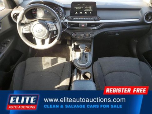 Used 2021 Kia Forte LXS image 16