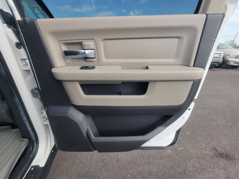Used 2011 RAM 1500 Classic SLT image 26