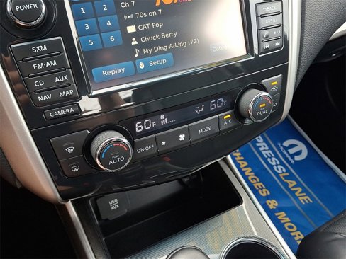 Used 2015 Nissan Altima 2.5 SL w/ Technology Package image 16