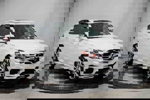 Used 2015 Mercedes-Benz E 350 Sedan image 5