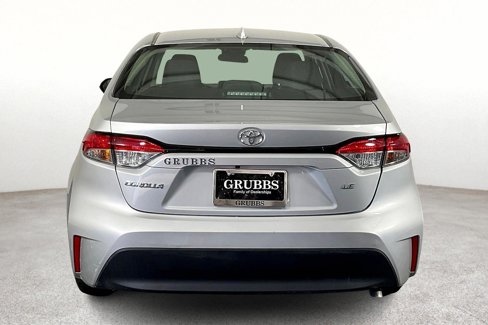 Used 2024 Toyota Corolla LE image 6