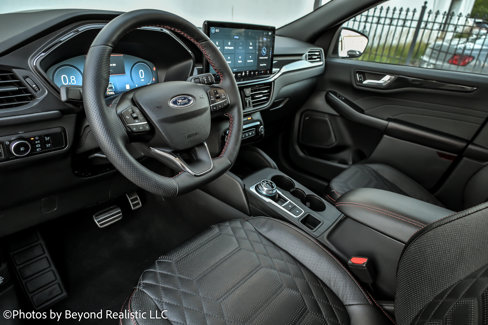 Used 2023 Ford Escape ST-Line Elite w/ Premium Technology Package image 25