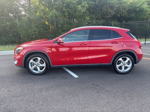 Used 2020 Mercedes-Benz GLA 250 image 2