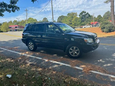 Used 2005 Toyota Highlander V6 image 4