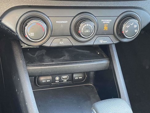 Used 2021 Kia Forte Sedan image 4