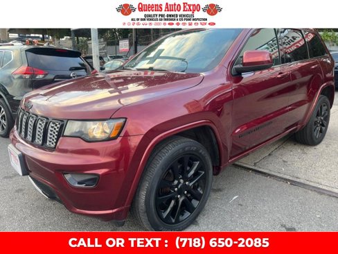 Used 2019 Jeep Grand Cherokee Altitude image 3
