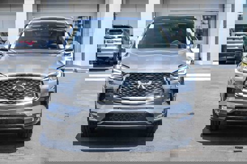 Used 2019 INFINITI QX50 Essential w/ Cargo Package image 2