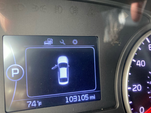 Used 2017 Kia Optima LX image 17