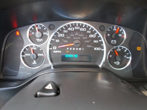 Certified 2022 Chevrolet Express 2500 w/ Driver Convenience Package image 21