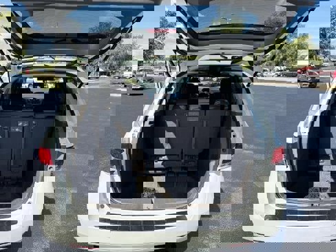 Used 2015 Honda Odyssey Touring Elite image 26