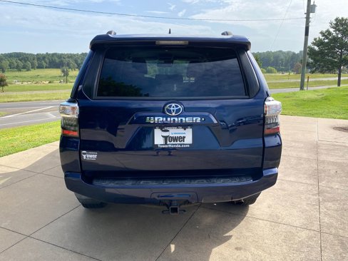 Used 2020 Toyota 4Runner SR5 image 5