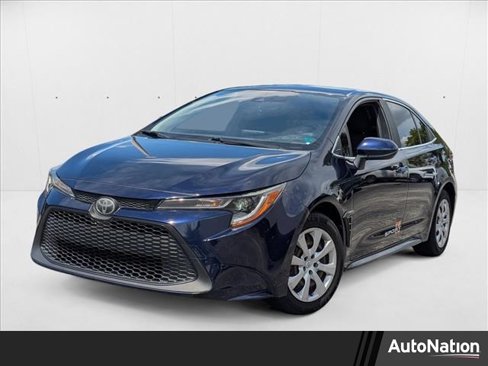 Used 2020 Toyota Corolla LE image 1