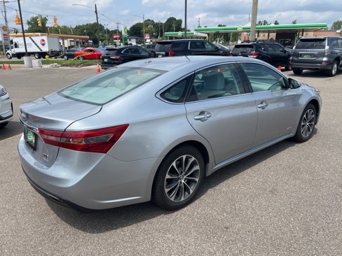 Used 2016 Toyota Avalon XLE Premium image 6