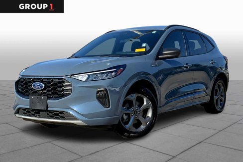 Used 2024 Ford Escape ST-Line w/ Cold Weather Package image 1