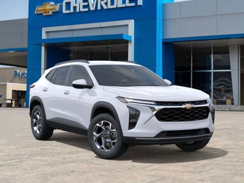 New 2026 Chevrolet Trax LT w/ Driver Confidence Package image 34