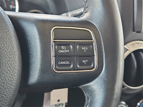 Used 2016 Jeep Wrangler Unlimited Sahara w/ Connectivity Group image 24
