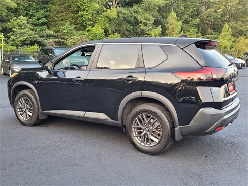 Used 2021 Nissan Rogue S image 5