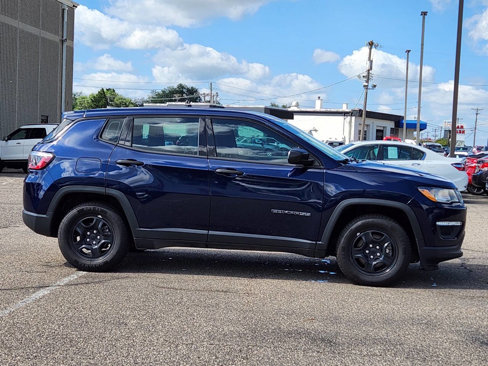 Used 2021 Jeep Compass Sport image 11
