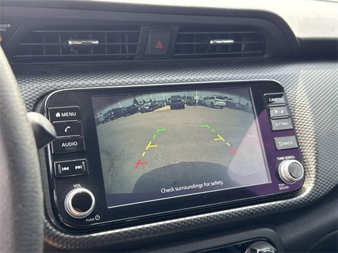 Used 2022 Nissan Kicks SV image 18