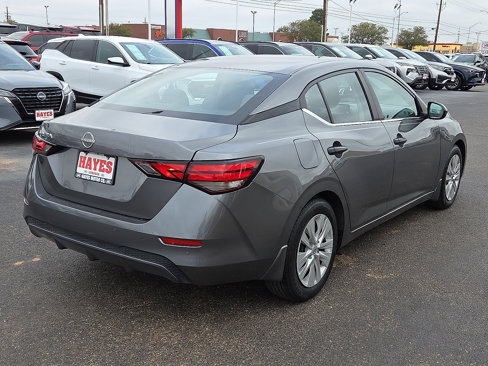 Used 2024 Nissan Sentra S image 4