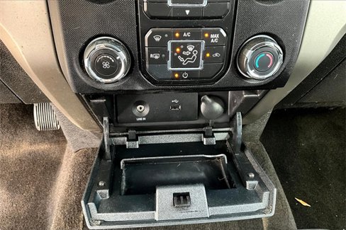 Used 2014 Ford F150 XLT w/ Equipment Group 302A Luxury image 17