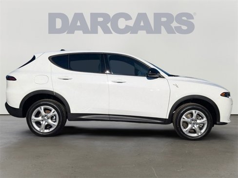New 2025 Dodge Hornet GT image 2