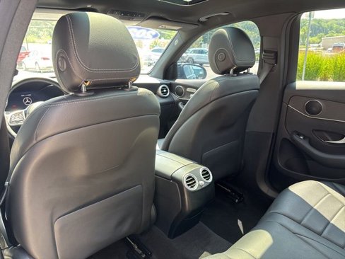 Certified 2021 Mercedes-Benz GLC 300 4MATIC image 17