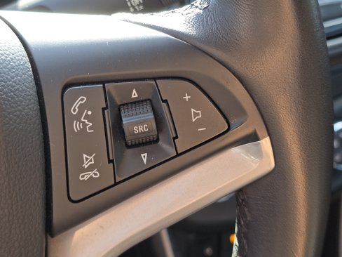 Certified 2022 Chevrolet Trax LT w/ LT Convenience Package image 10